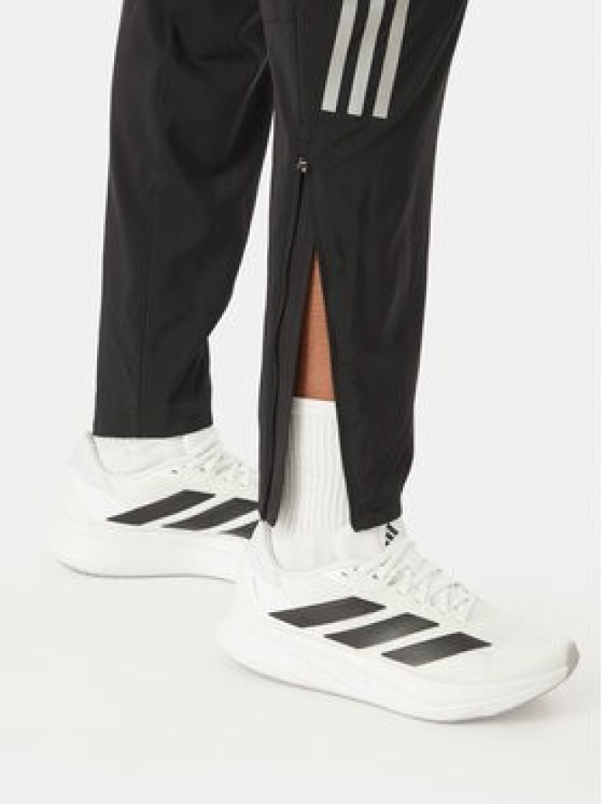 adidas Spodnie dresowe Astro KC4947 Czarny Regular Fit