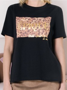 Koszulka z ozdobnym nadrukiem - czarny