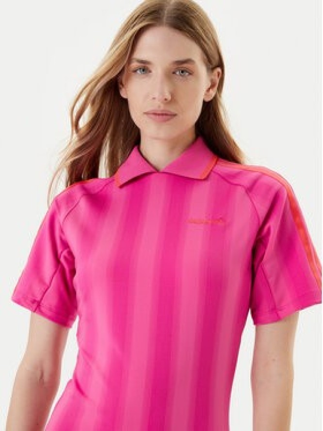 adidas Sukienka codzienna Football Inspired Graphic JW6013 Różowy Regular Fit