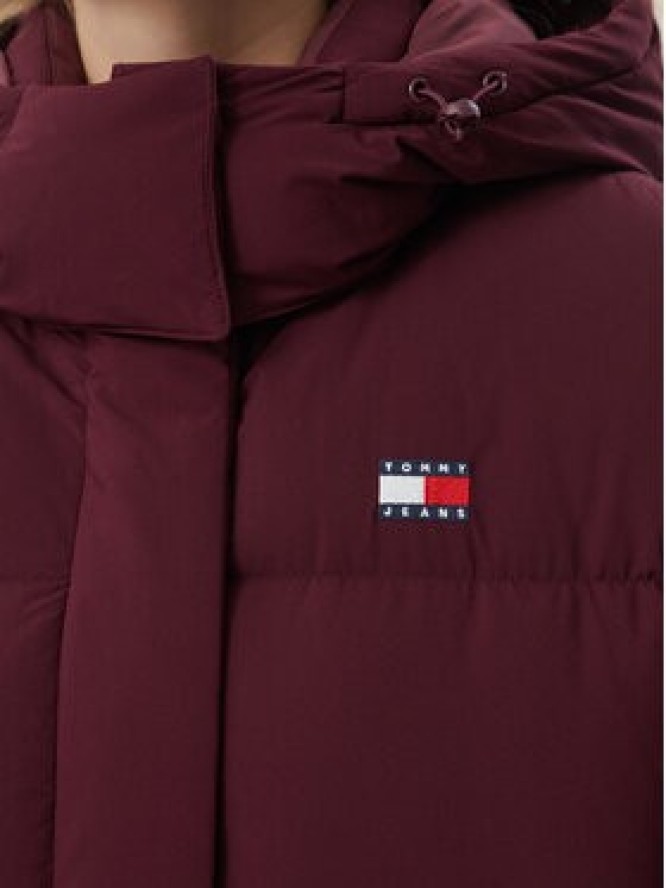 Tommy Jeans Kurtka puchowa Alaska DW0DW18610 Bordowy Regular Fit