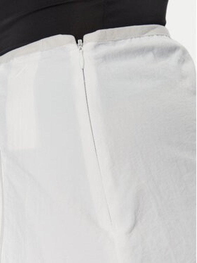 Puma Spódnica trapezowa Dare To 629830 Biały Regular Fit