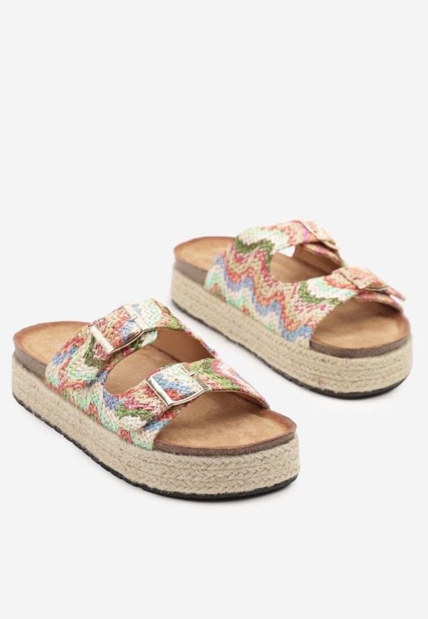 Beżowo-Różowe Klapki na Grubej Plecionej Podeszwie Ozdobione Klamrami Jalineas