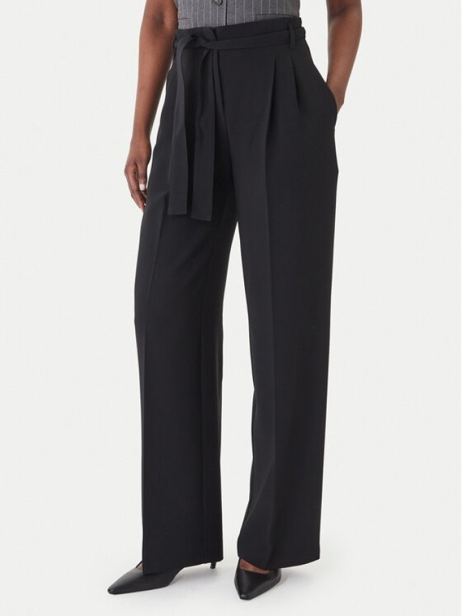 Boss Spodnie materiałowe Tapiana 50479405 Czarny Relaxed Fit