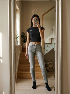 Jeansy skinny fit - szary
