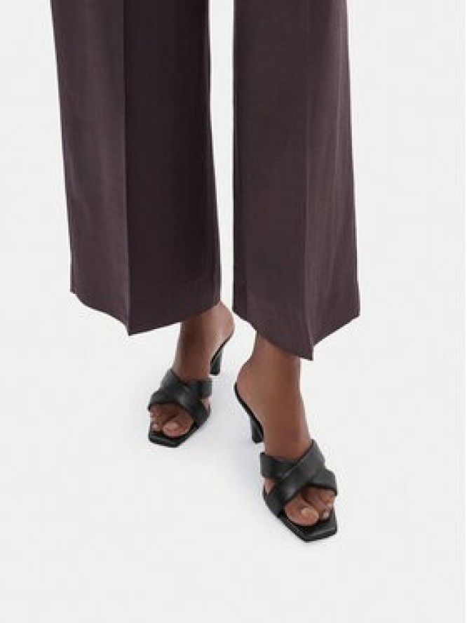 GINO ROSSI Klapki EO-GL95F-970 Czarny