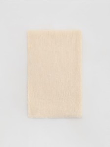 Szal z lnem - złamana biel