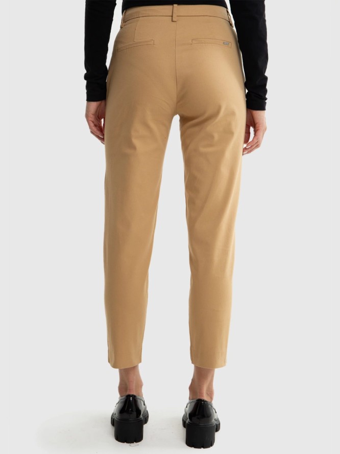 Spodnie damskie chinosy beżowe Danai 801