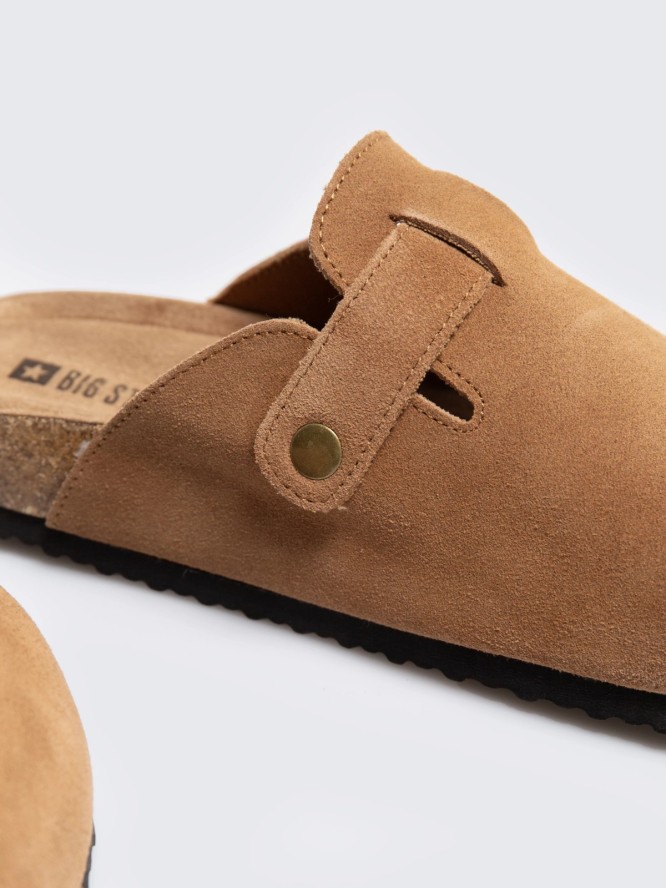 Klapki damskie ze skóry naturalnej brązowe RR274A602 803