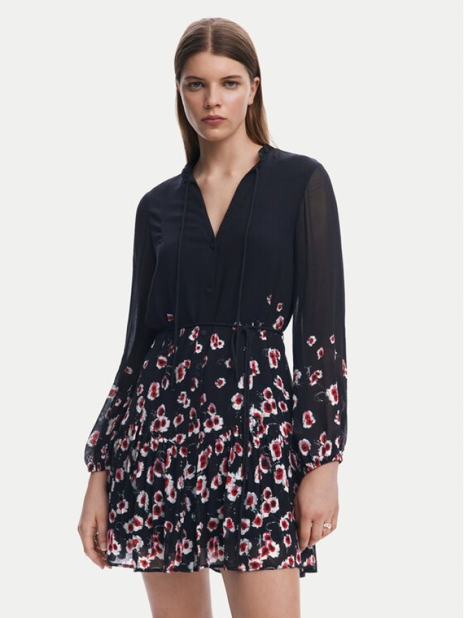 Desigual Sukienka koszulowa 25SWVW31 Czarny Regular Fit