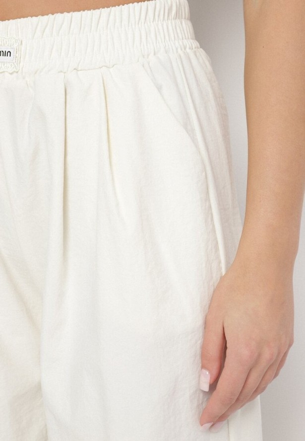 Jasnobeżowe Szerokie Spodnie z Bawełną Wysokim Stanem i Naszywką Nannirea