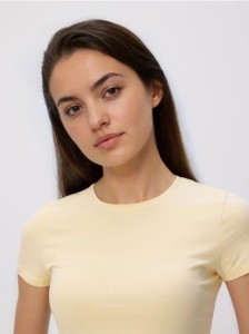 T-shirt slim fit - jasnożółty