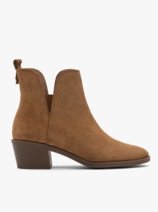 Welurowe botki z wyciętą cholewką