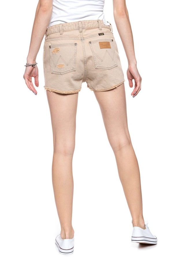 DAMSKIE SPODENKI WRANGLER THE SHORT SANDY BLUSH W27XRJ249 112128208