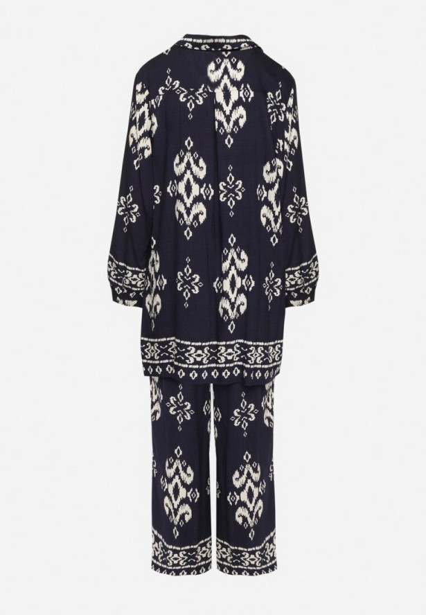 Granatowy Komplet z Wiskozą w Etniczny Wzór Koszula i Spodnie Meporelle