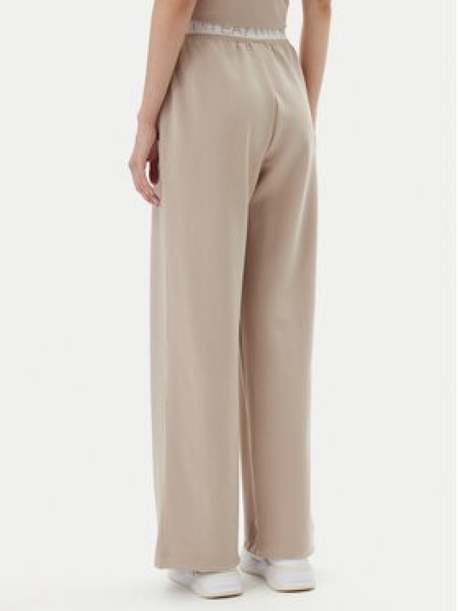 EA7 Emporio Armani Spodnie dresowe 7W000281 AF12501 U6155 Czarny Regular Fit