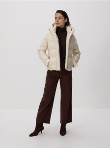 Kurtka z paskiem - kremowy