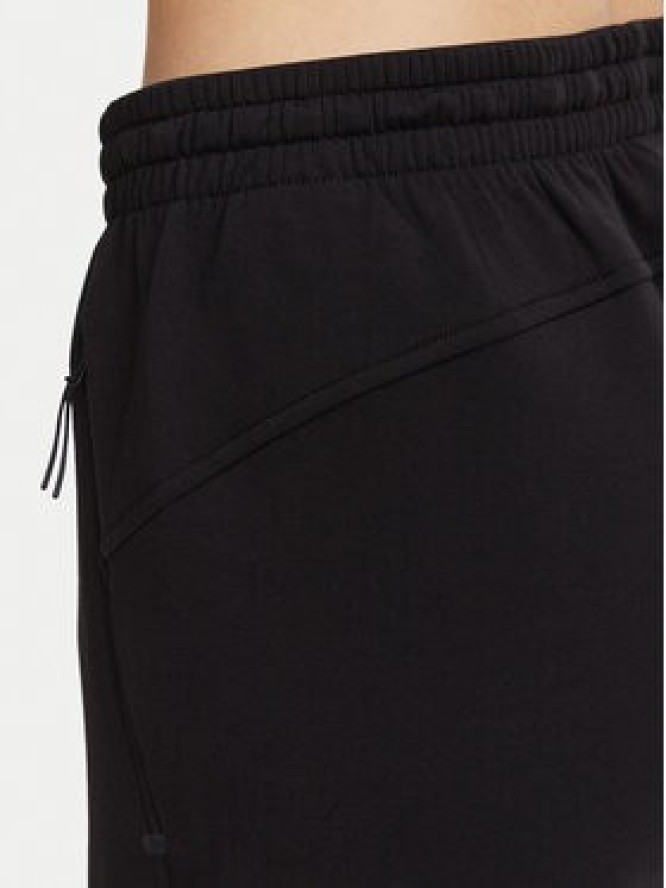 Under Armour Spodnie dresowe Ua Unstoppable 6013521 Czarny Regular Fit