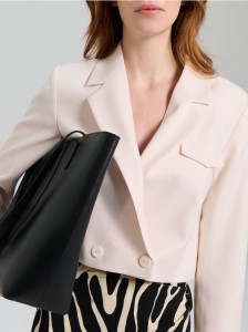 Krótki żakiet dwurzędowy - kremowy