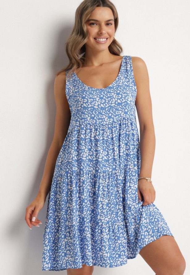 Niebieska Bawełniana Sukienka o Rozkloszowanym Kroju z Geometrycznym Wzorem Natiriana