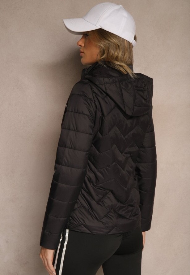 Czarna Kurtka Przejściowa z Pikowaniem i Odpinanym Kapturem Leopia