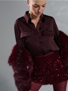 Szorty z cekinami - bordowy