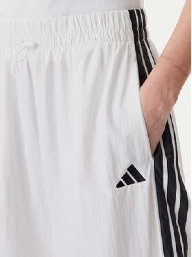 adidas Spodnie dresowe Essentials 3-Stripes JE1307 Biały Loose Fit