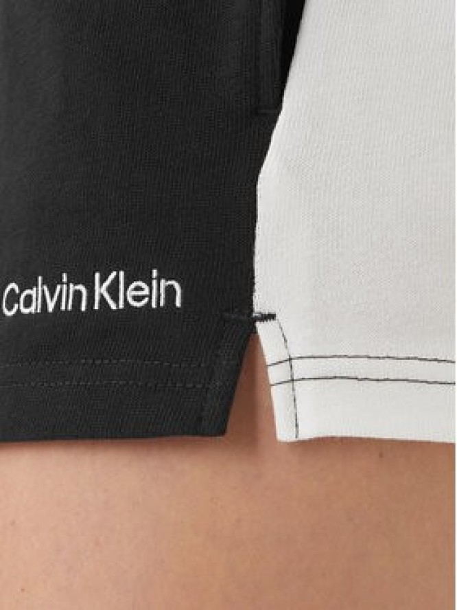 Calvin Klein Swimwear Szorty materiałowe LV00Q61153 Czarny Regular Fit