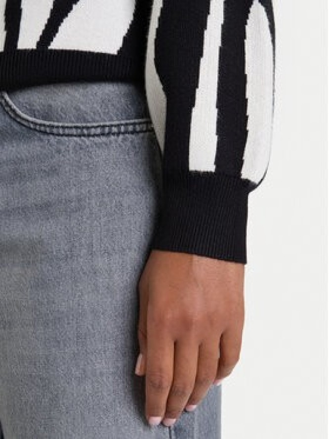 Vero Moda Sweter Siljeanimal 10330808 Biały Regular Fit