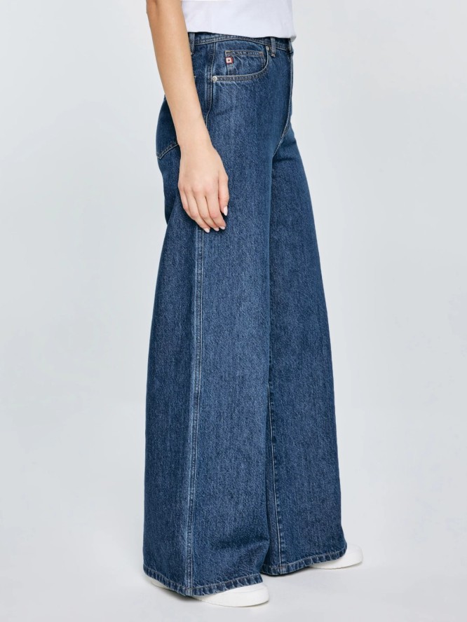 Jeansy damskie z szeroką nogawką granatowe Emily 532