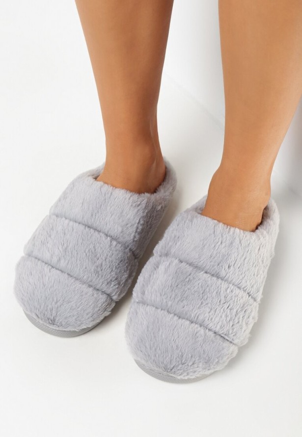 Szare Kapcie z Miękkiego Futerka z Zakrytym Noskiem Naveritte