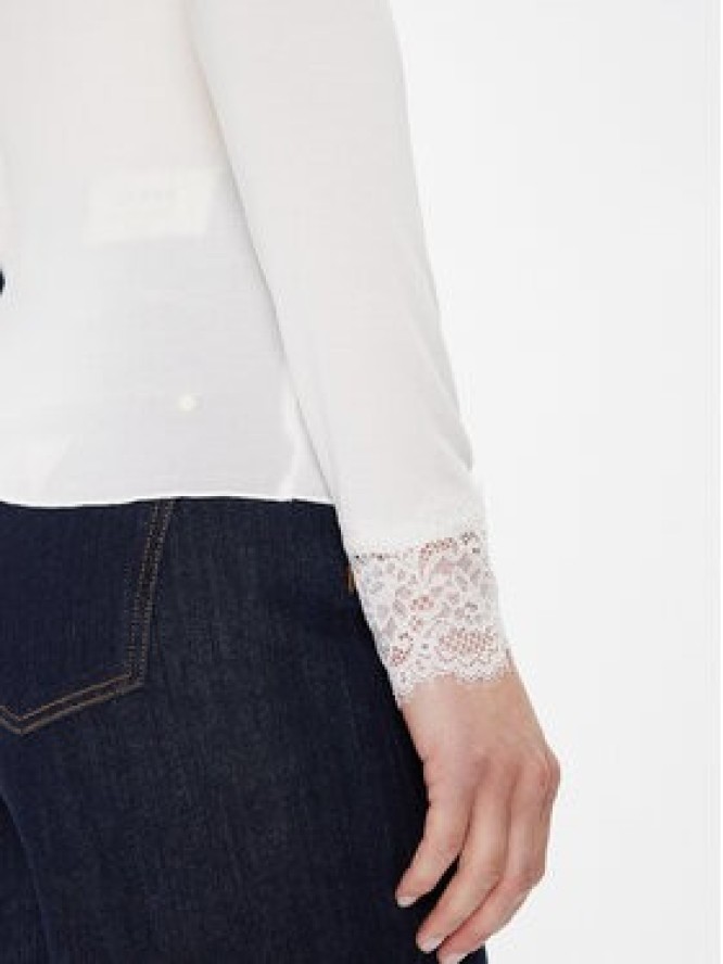 Vero Moda Bluzka Skye 10339843 Biały Slim Fit