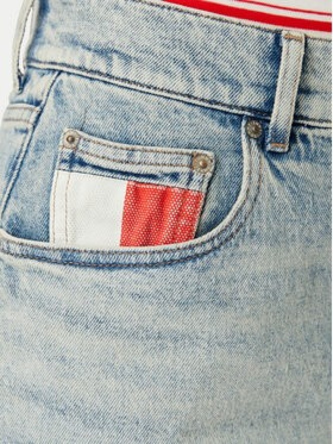 Tommy Jeans Szorty jeansowe DW0DW22893 Niebieski Mom Fit