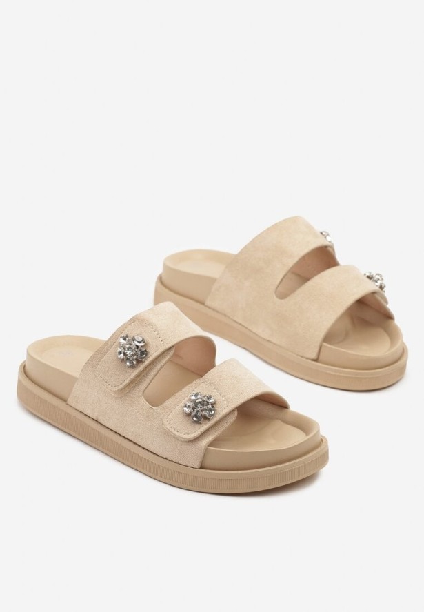Beżowe Klapki na Grubej Podeszwie z Cyrkoniami Mevia