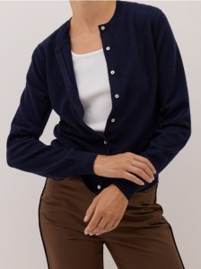 Wełniany kardigan - granatowy