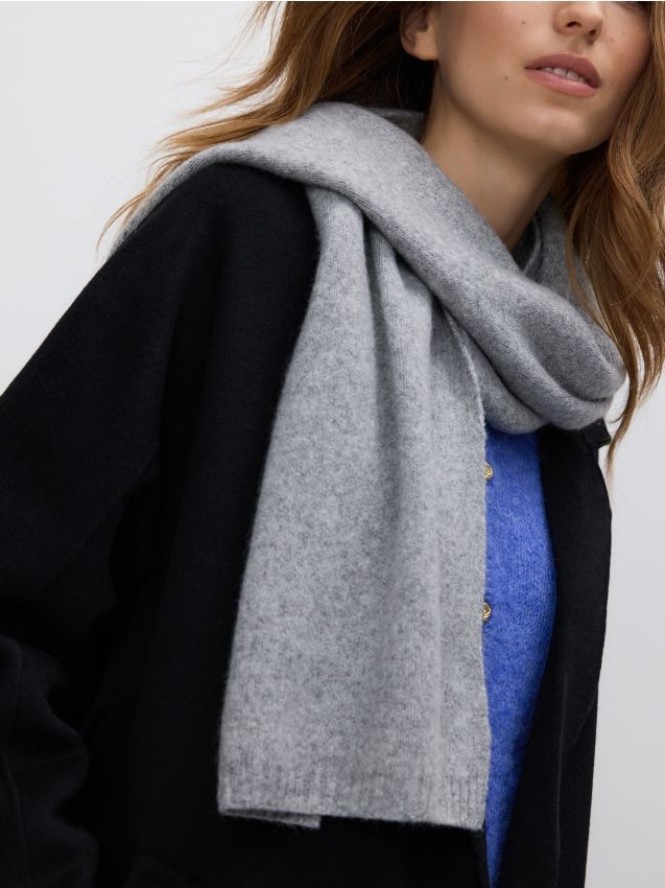 Szalik z domieszką kaszmiru - ciemnoszary