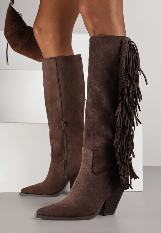 Ciemnobrązowe Kozaki Kowbojki na Stożku z Imitacji Zamszu Zdobione Frędzlami Rabella