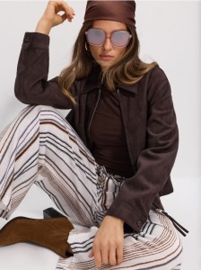 Spodnie wide leg w paski z wiskozą - wielobarwny