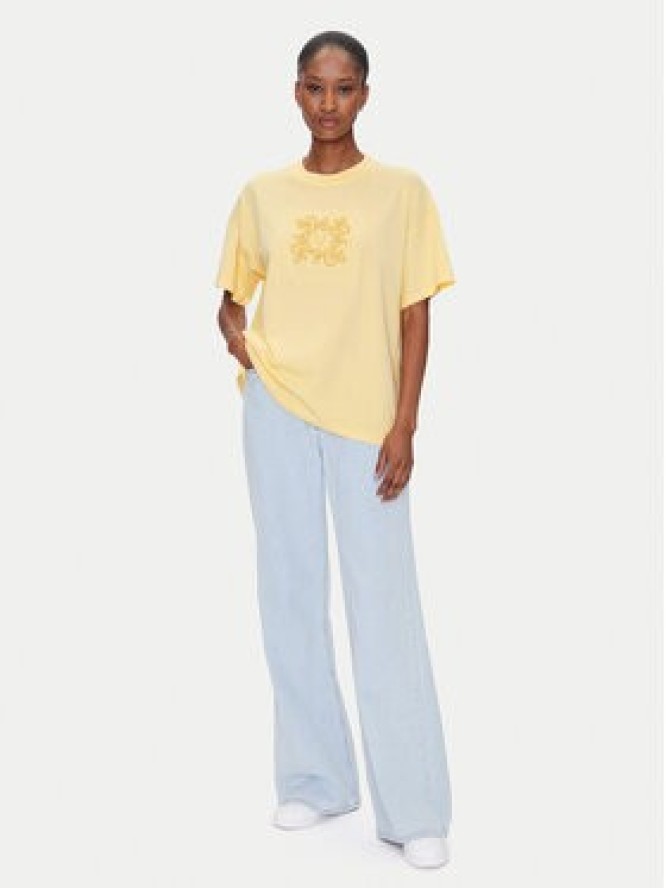 ViCOLO T-Shirt RD0119 Żółty Regular Fit