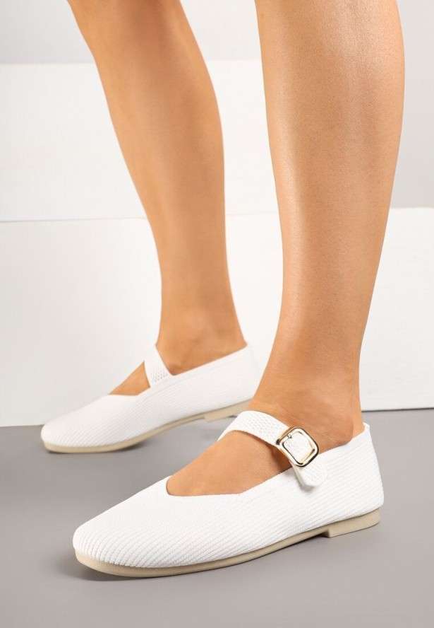 Białe Balerinki Ozdobione Paskiem Avanellia