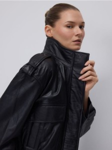 Skórzana kurtka biker - czarny