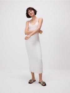 Strukturalna sukienka - biały