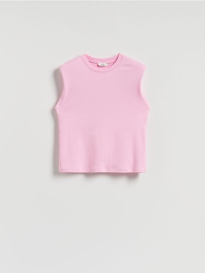 T-shirt z poduszkami na ramionach - różowy