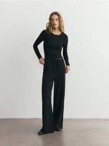 Longsleeve z modalem - czarny