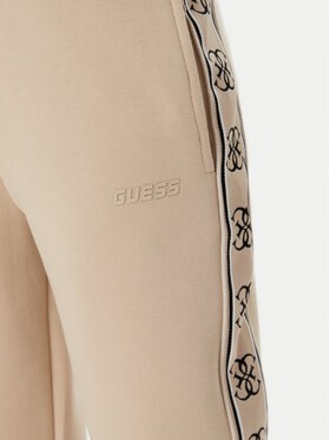Guess Spodnie dresowe V2YB15 KB3P2 Beżowy Regular Fit