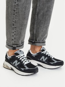 New Balance Sneakersy U2010892 W Czarny