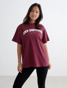 Damski T-shirt oversize Varsity Boyfriend bordowy