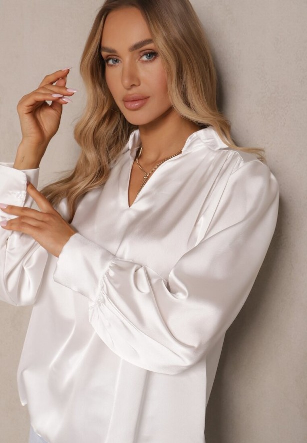 Biała Bluzka z Kołnierzykiem i Ozdobnym Marszczeniem Ariba