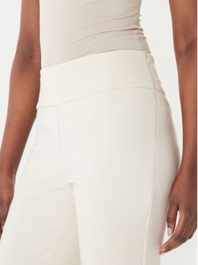 Rinascimento Spodnie materiałowe CFC0127876003 Beżowy Slim Fit