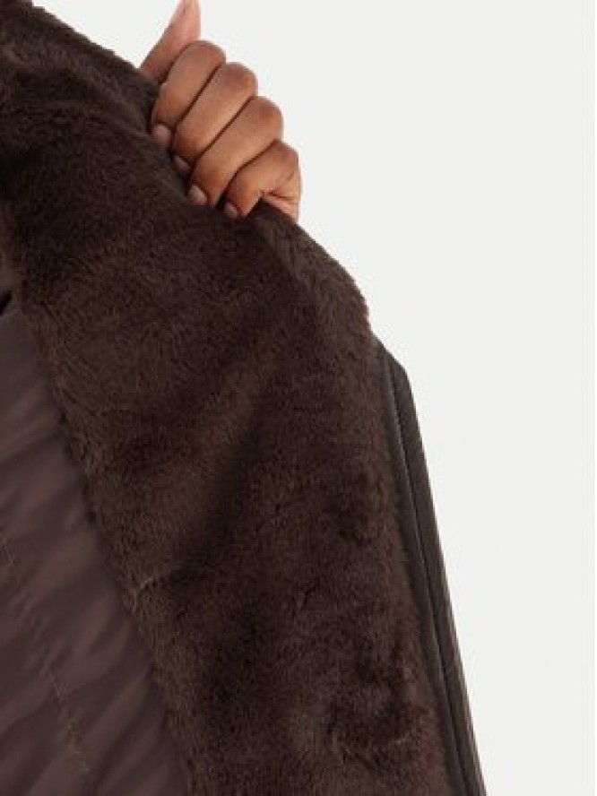 Vero Moda Kurtka z imitacji skóry Hailey 10250405 Brązowy Regular Fit