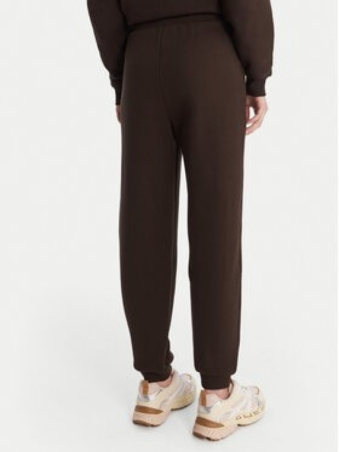 Guess Spodnie dresowe V6RB15 K9V31 Brązowy Regular Fit